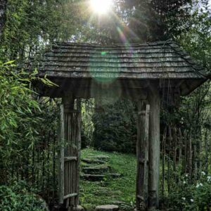 Tor zum Garten des Zen Buddhistischen Zentrums Schwarzwald